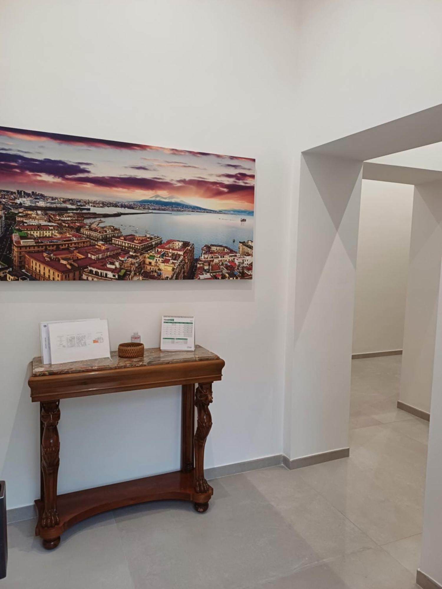 Partenope 10 Naples